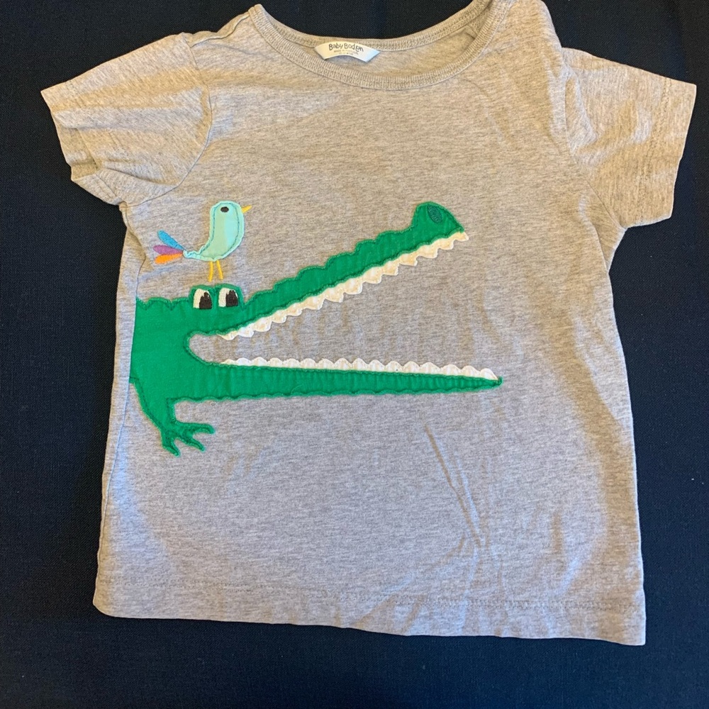 Baby boden appliqué t shirt